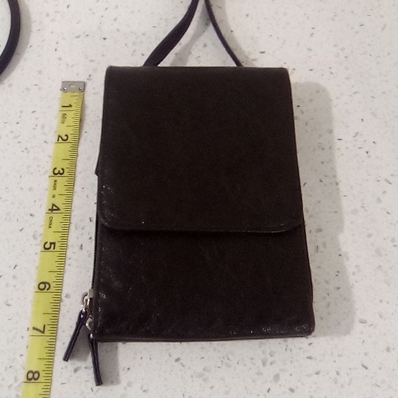 Faux Leather Cross Body Wallet Pebbled Look - Picture 16 of 16